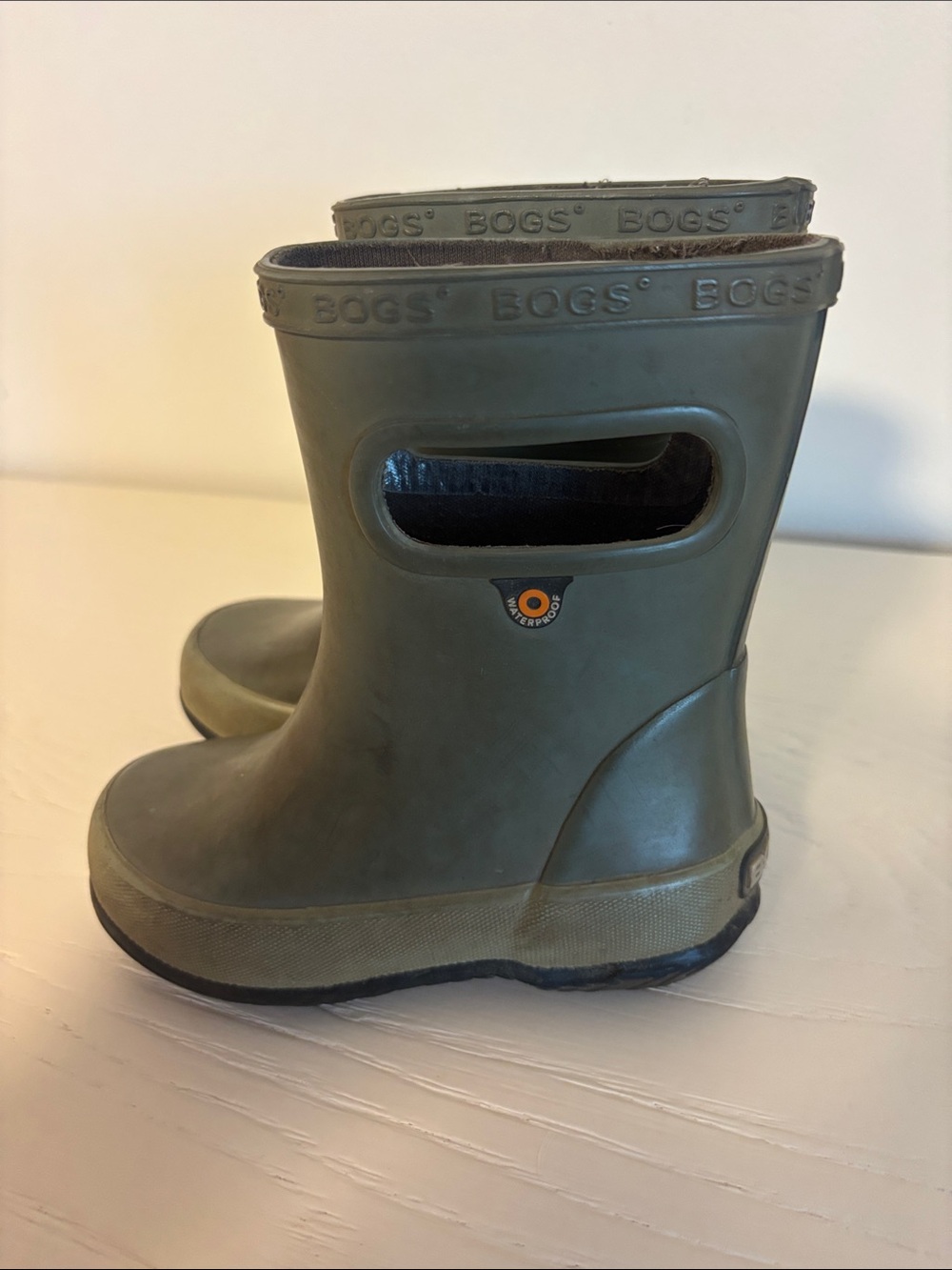 Bogs Kids Olive Green Waterproof Pull-On Rain Boots - Picture 3 of 5